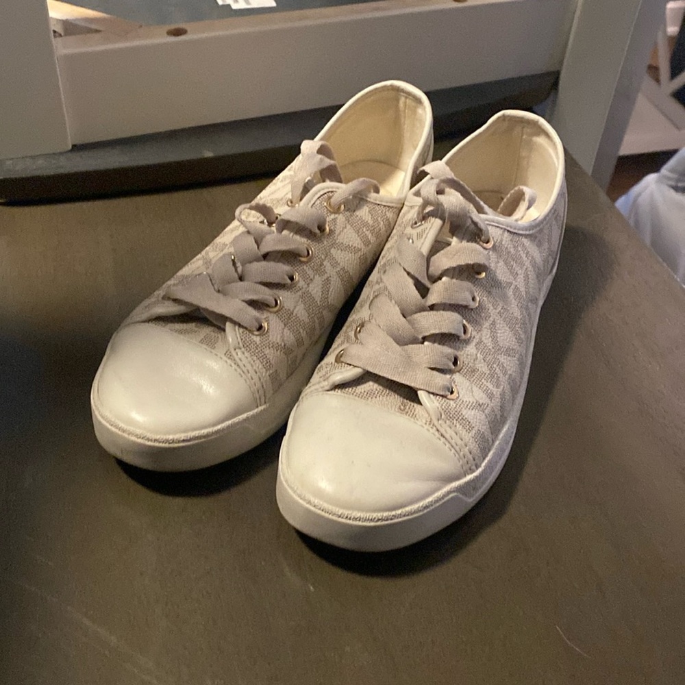 Michael Michael Kors *Dont Have Original Box